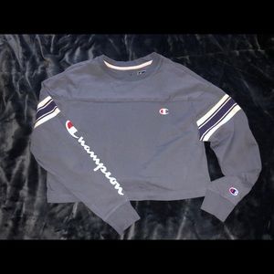 NWOT Champion blue cropped shirt